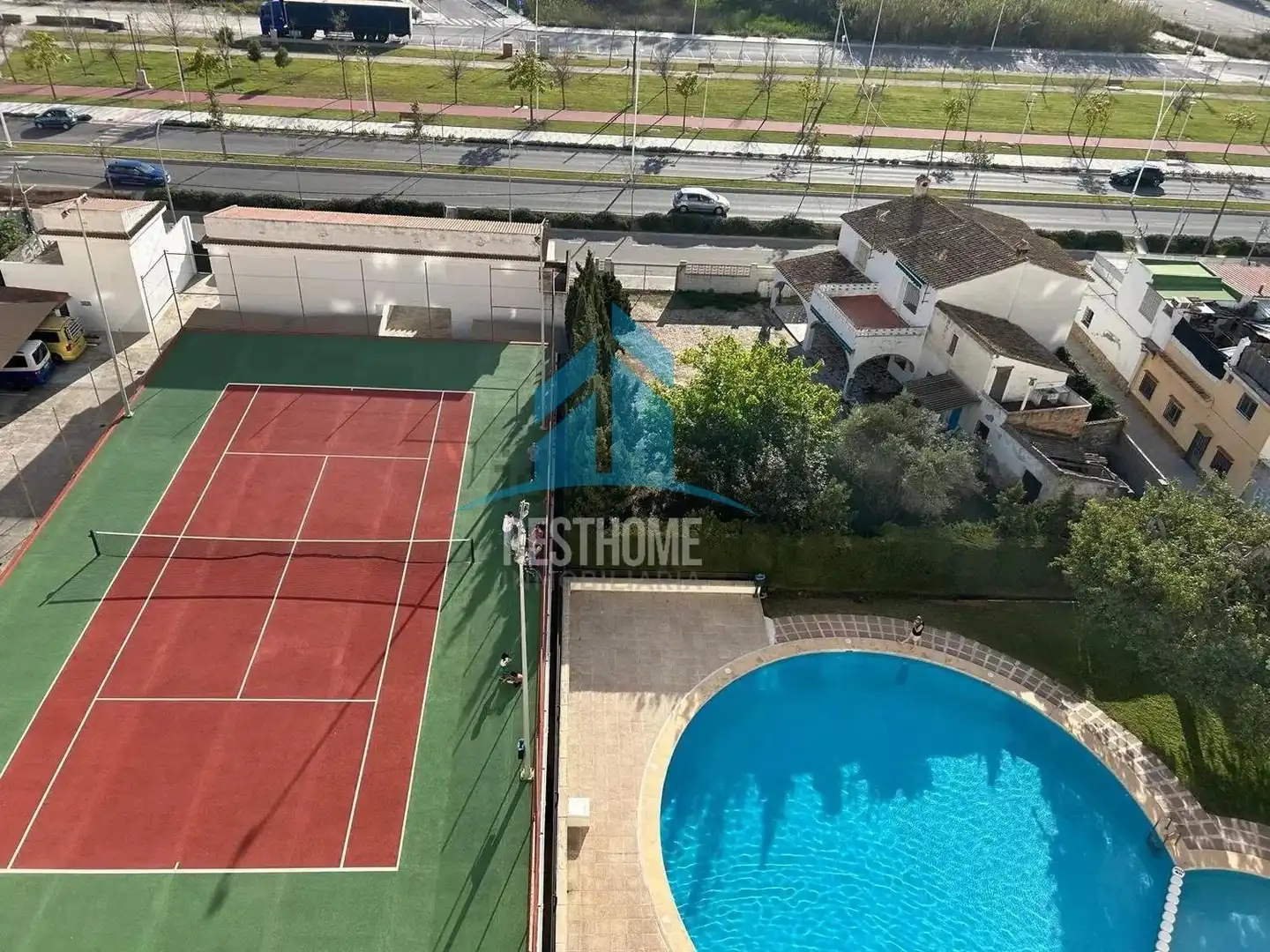 Apartment with pool for sale in Playa de Gandia, imagen 3