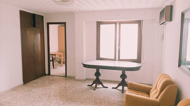 Casa-chalet en Venta en Centro