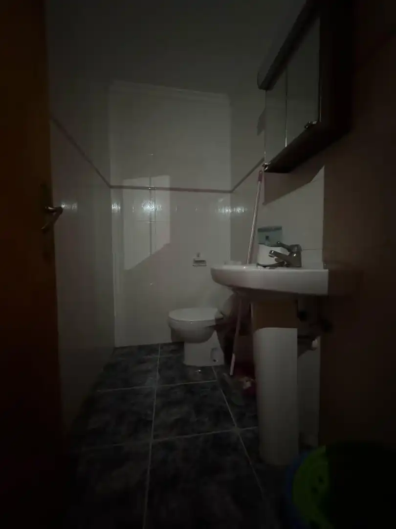 Bany de Casa adosada en venda en Alcañiz amb Terrassa, Traster i Piscina comunitària
