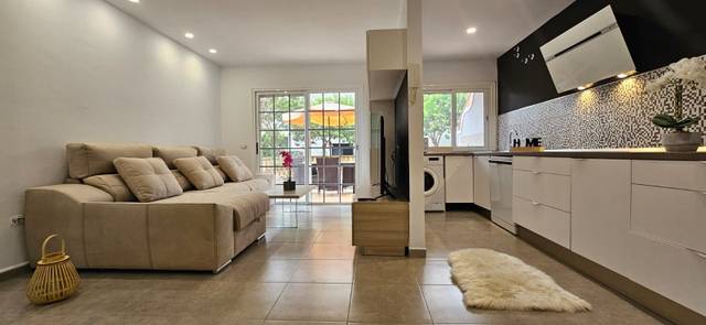 Piso en Venta en CL MENCEY ANAGA en Llano del Camello