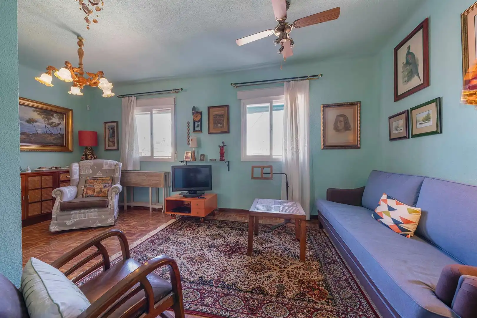 Sala de estar de Piso en venta en Madrid con Calefacción, Parquet y Trastero