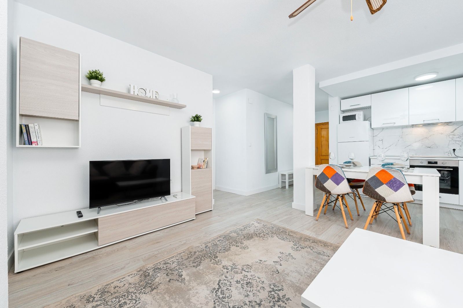 Living room of Flat to rent in Torrevieja  with Furnished