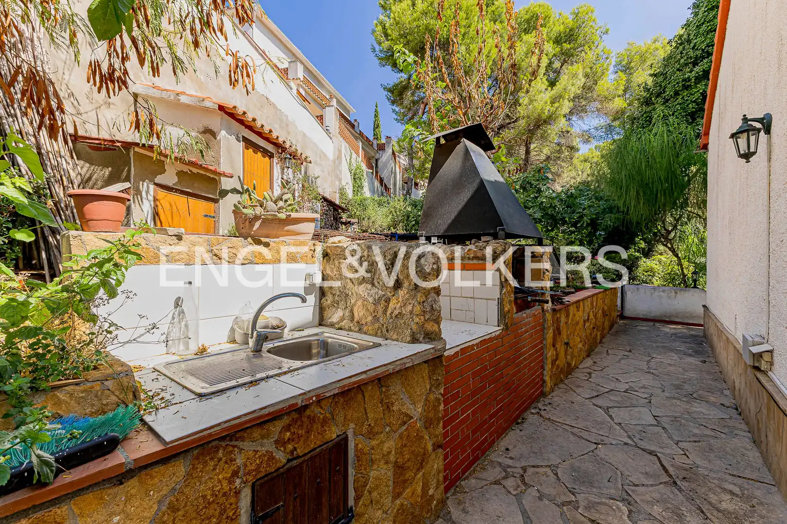 Vista exterior de Casa adosada en venta en Tarragona con Calefacción, Jardín privado y Terraza