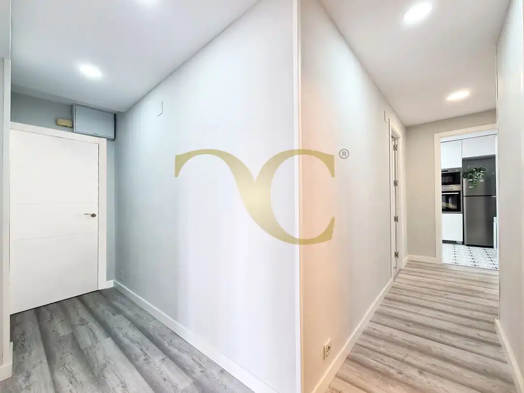 Piso en venta en Oviedo  con Calefacción y Amueblado