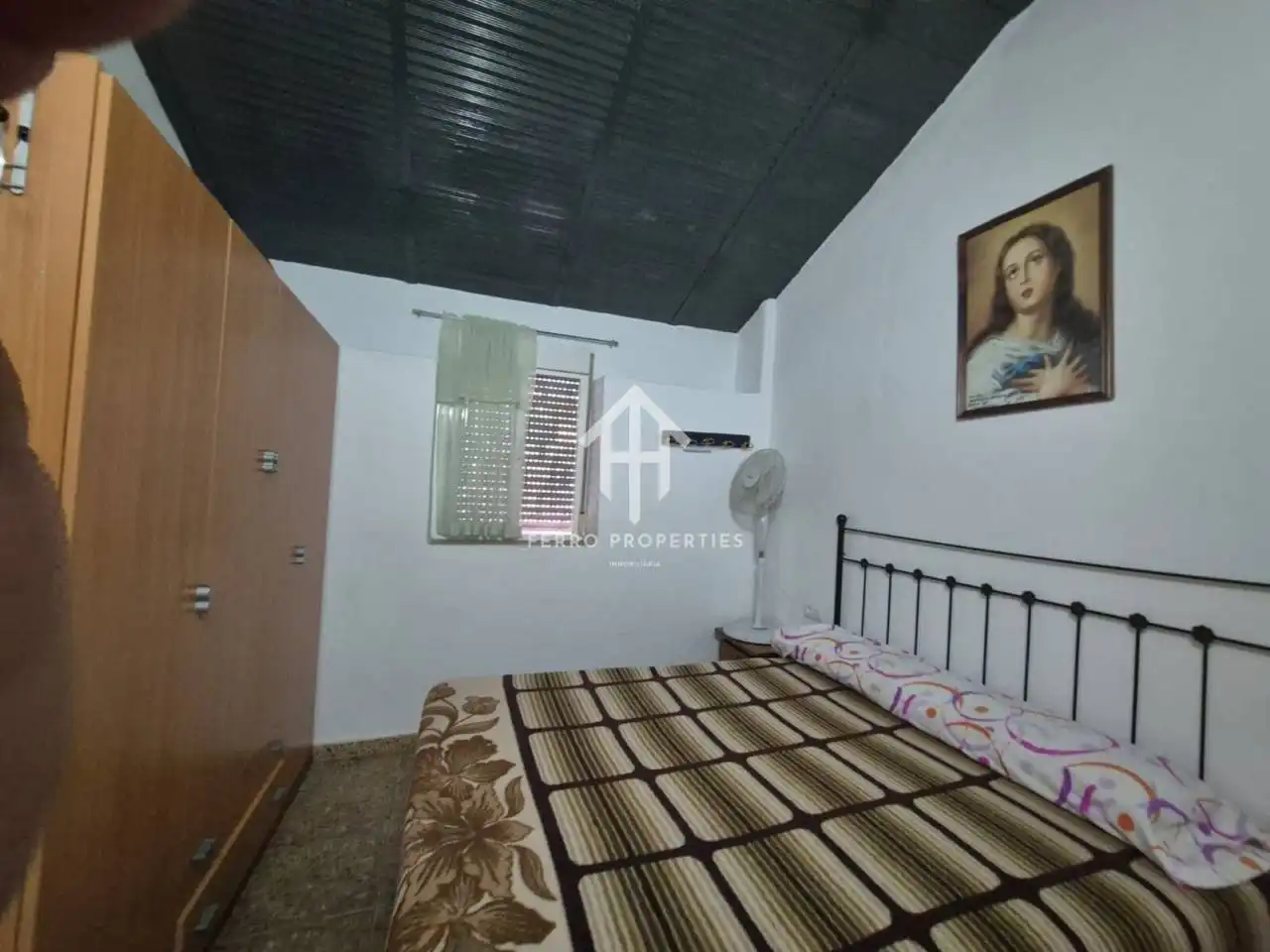 Dormitori de Casa o xalet en venda en Loja amb Terrassa, Piscina i Moblat