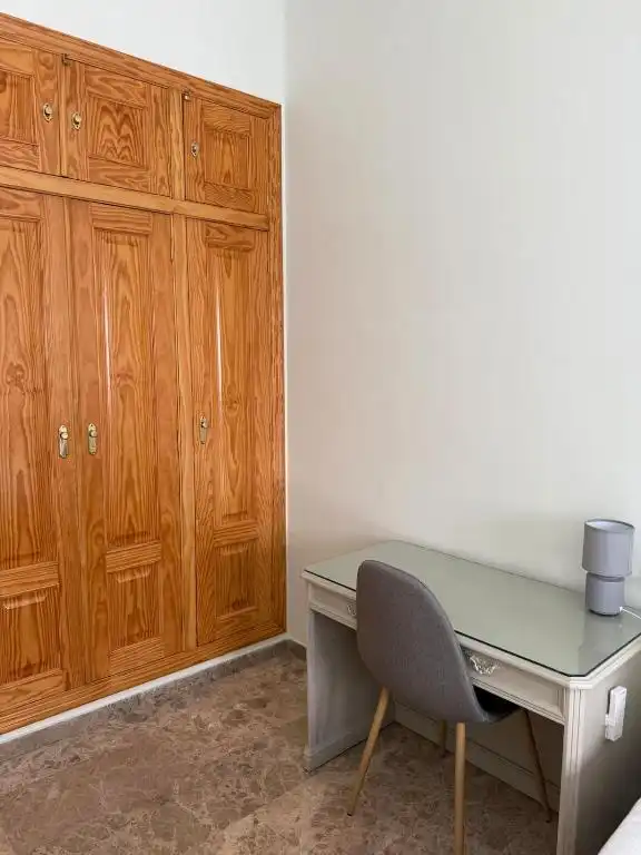 Habitación de Piso para compartir en Córdoba con Aire acondicionado, Calefacción y Amueblado