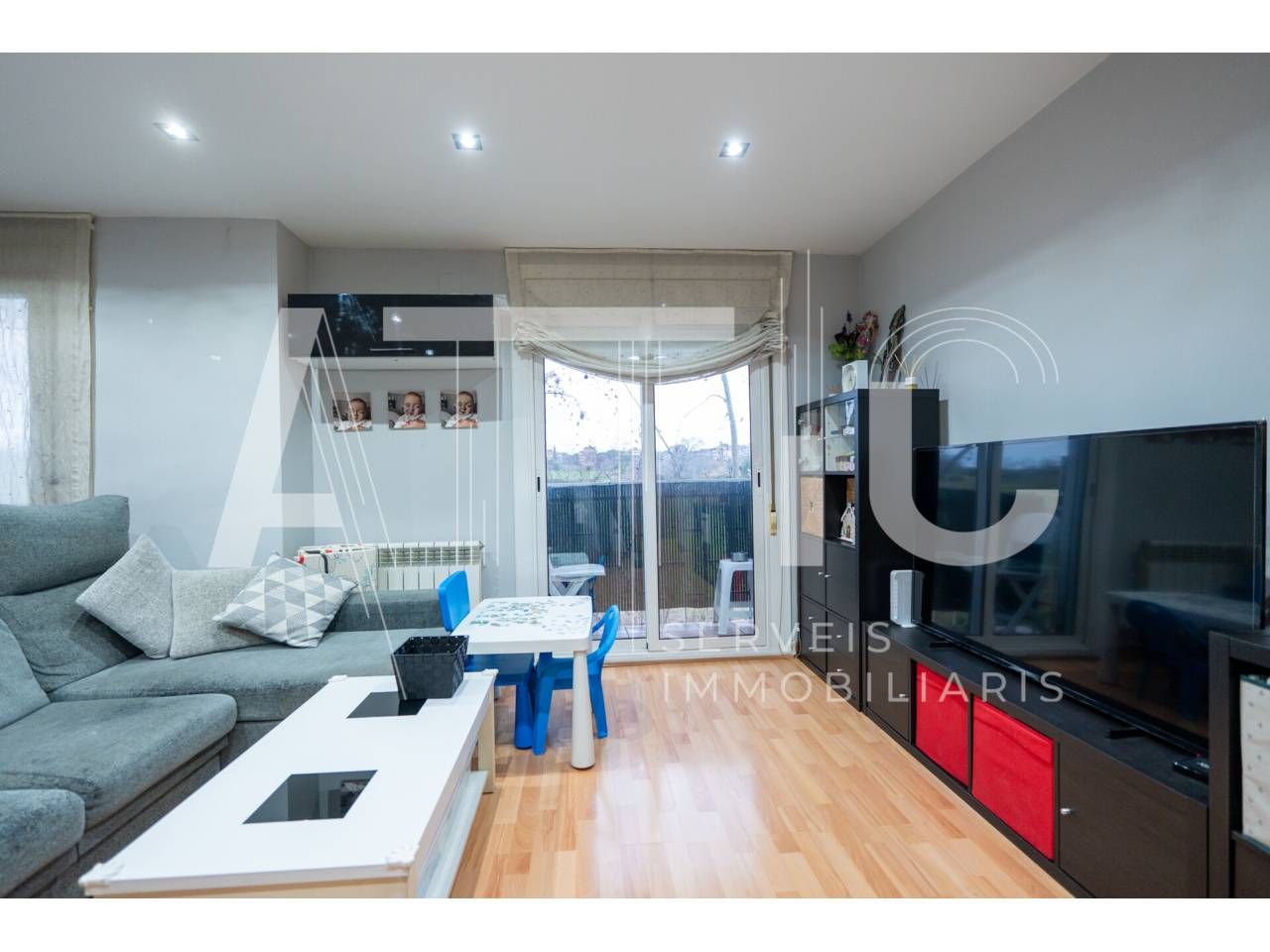 Sala de estar de Piso en venta en Sabadell con Balcón