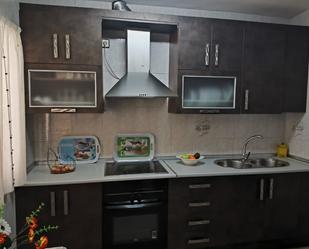 Kitchen of Flat to rent in Mengíbar