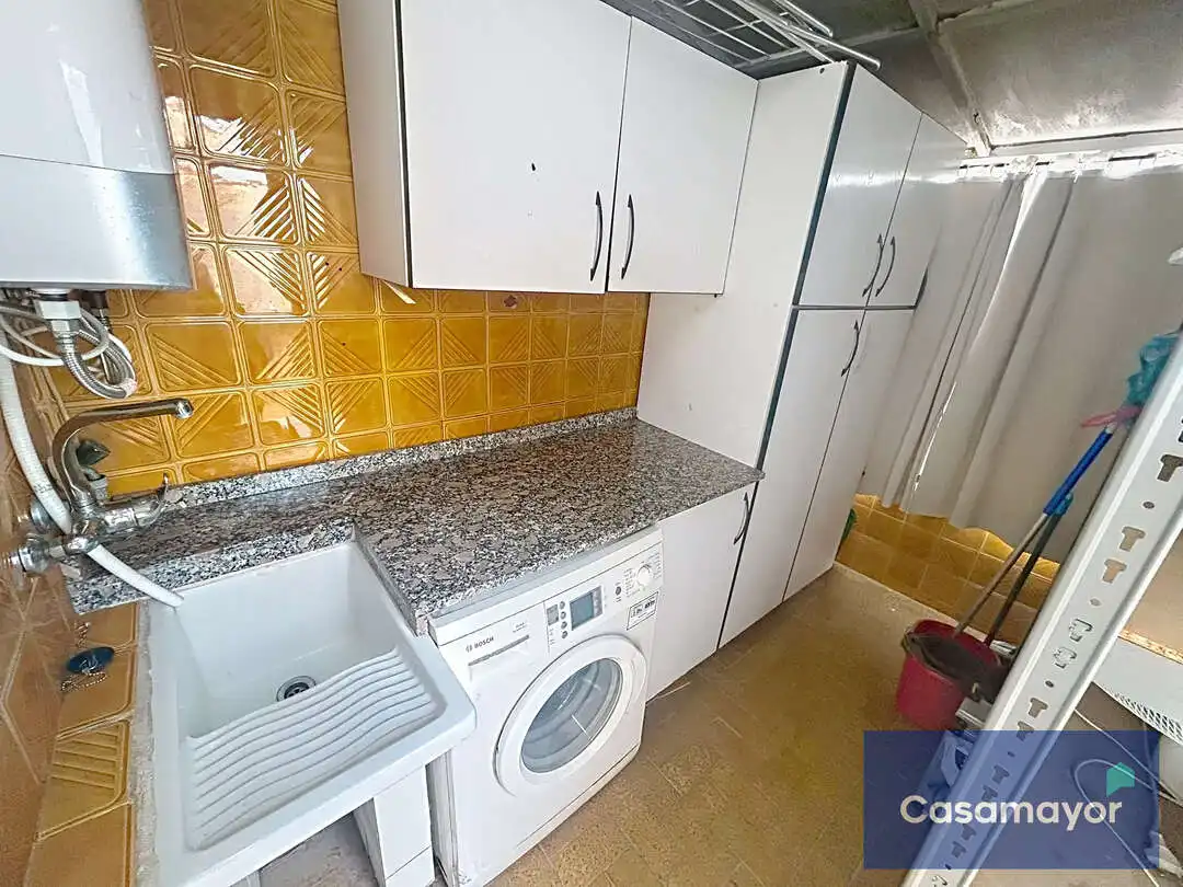 Kitchen of Flat for rent in Alicante / Alacant  with Air Conditioner, Heating and Furnished