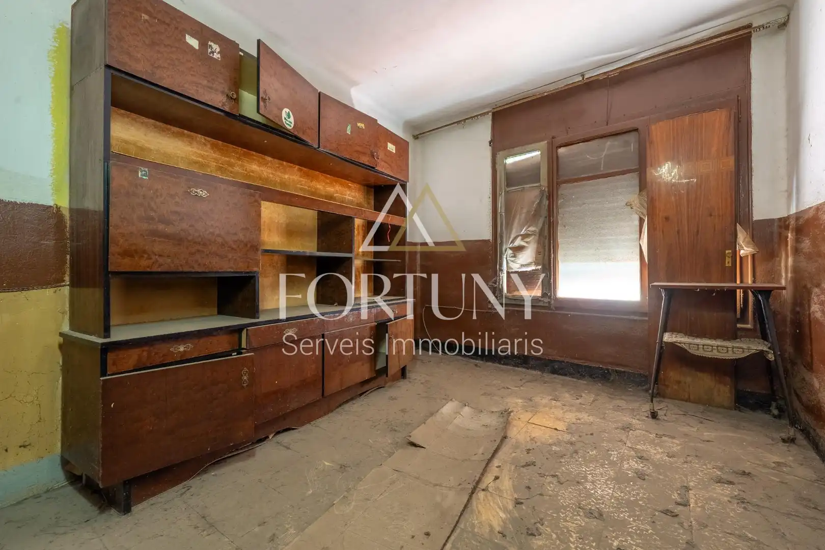 Edificio en venta en TORRES JORDI, L'Espluga de Francolí
