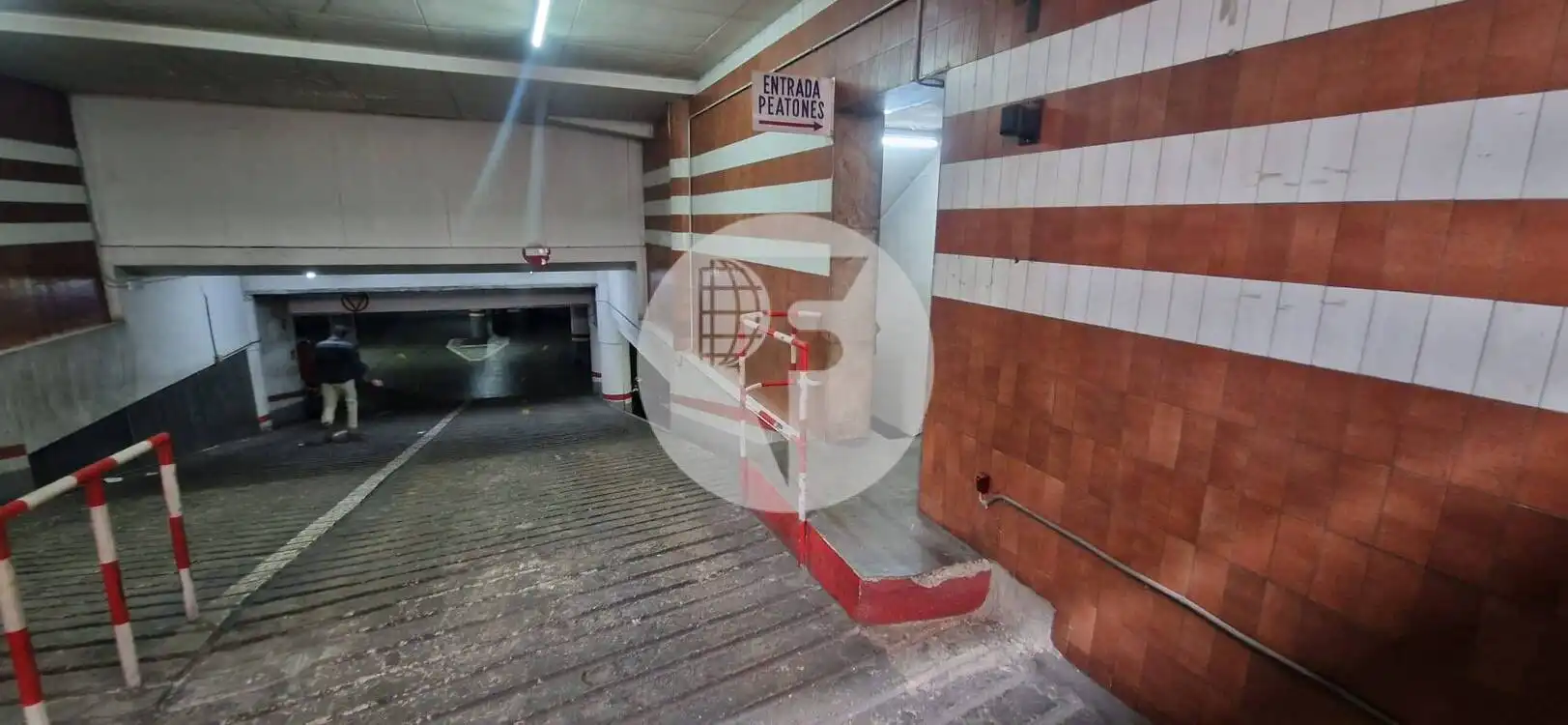 Parcheggio in vendita a Eixample, imagen 8