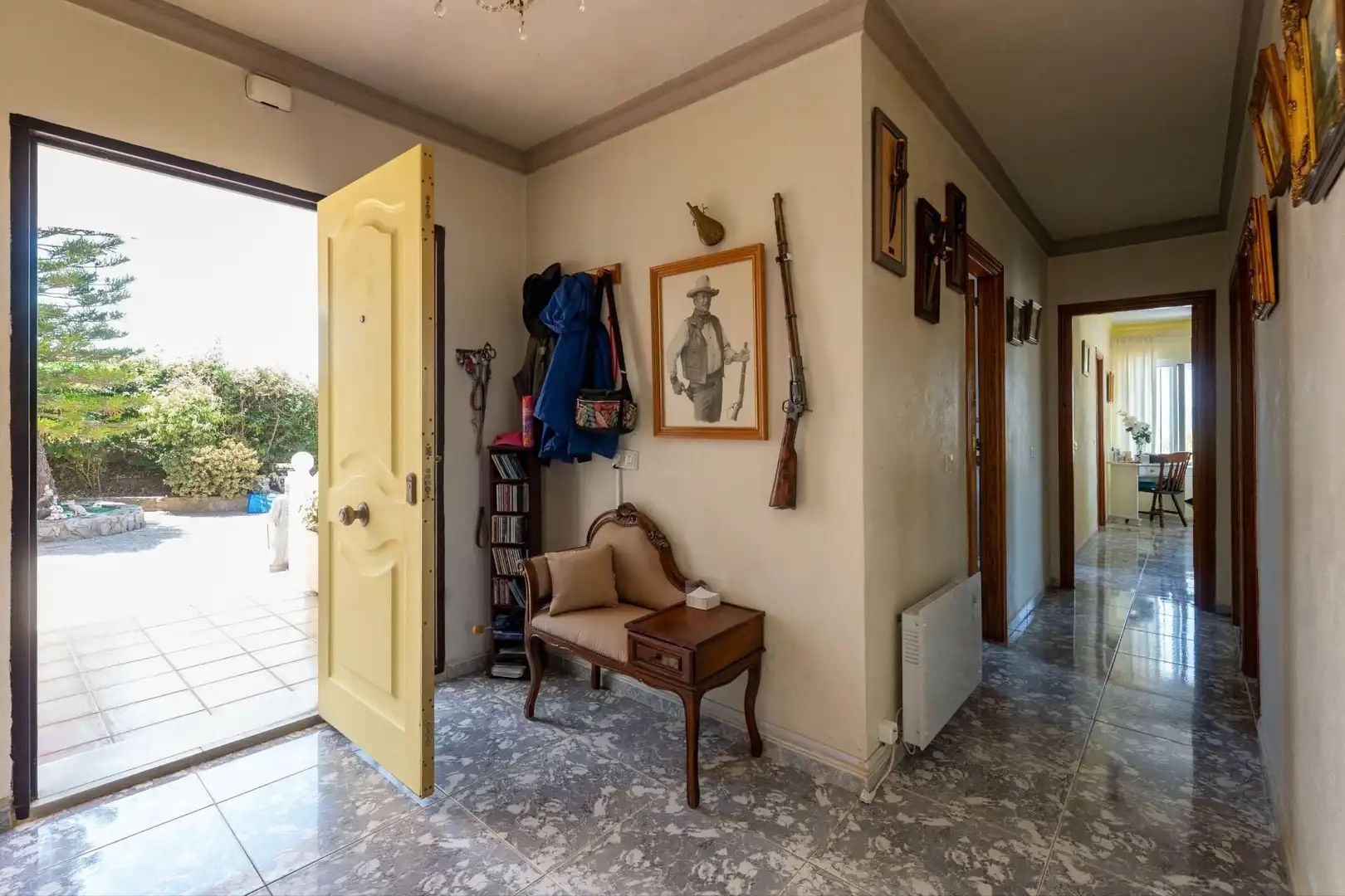 Casa rústica amb piscina en venda a Guaro, imagen 3