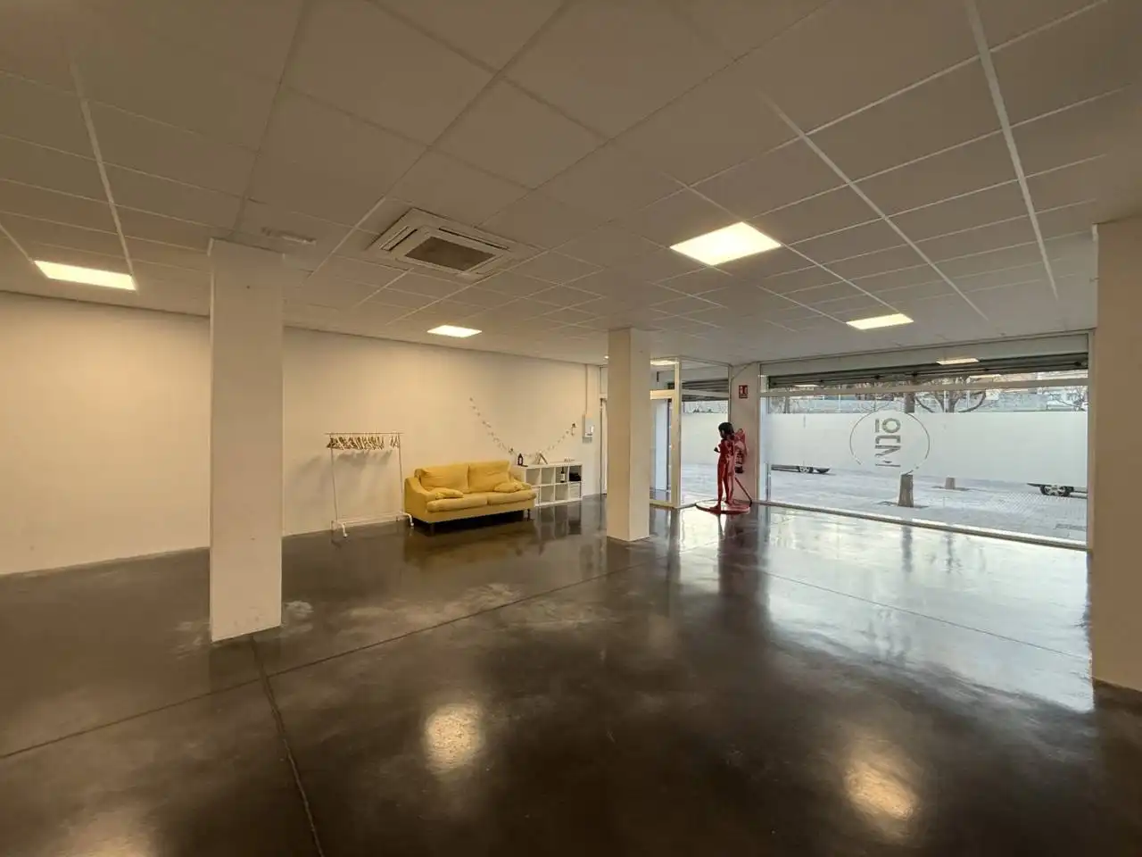 Business premises for sale in Paseo Can Ferrer, imagen 5