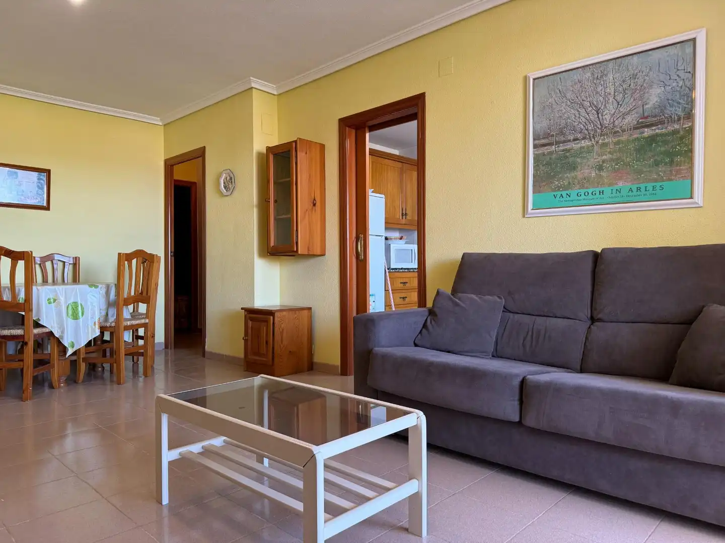 Sala d'estar de Apartament en venda en Oropesa del Mar / Orpesa amb Terrassa, Moblat i Piscina comunitària