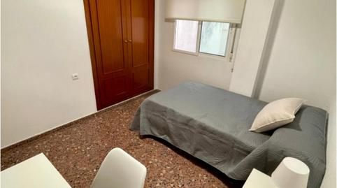Foto 5 de Apartament de lloguer a Centre - Zona Alta, Alicante