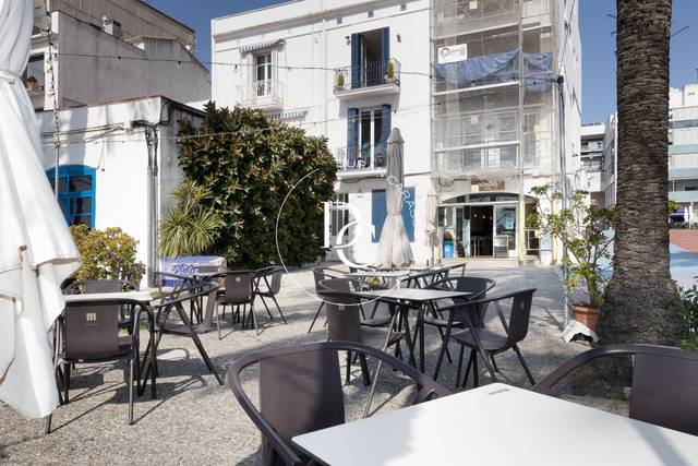 Local comercial en Venta en Passeig del Carme en Barri del Mar