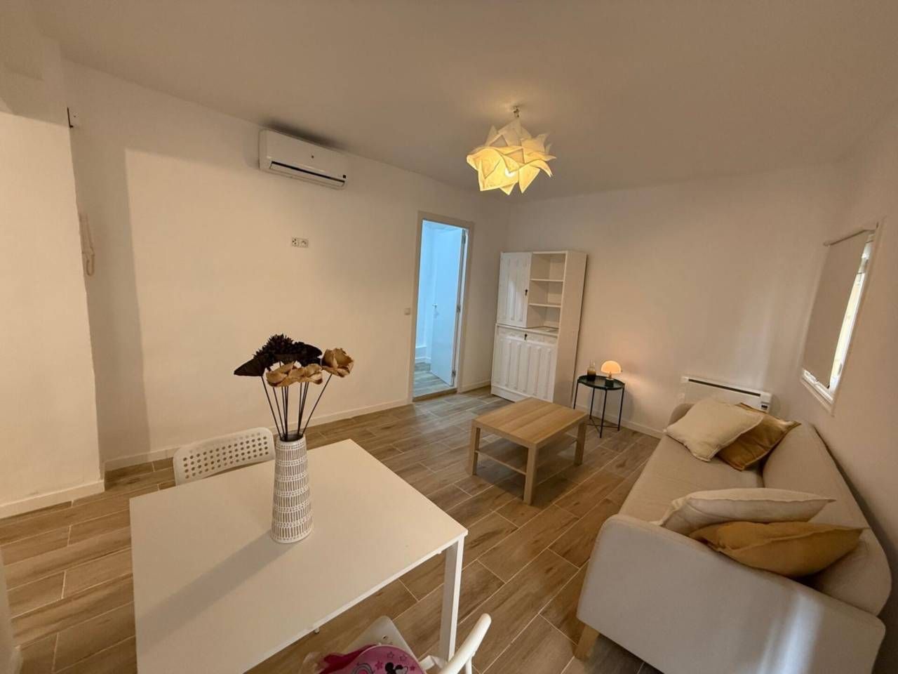 Living room of Flat to rent in  Toledo Capital  with Air Conditioner, Heating and Storage room