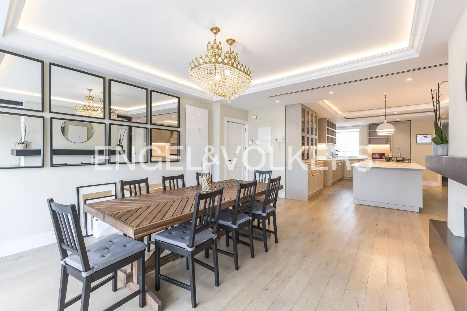 Flat with terrace to rent in Diego de León, imagen 11