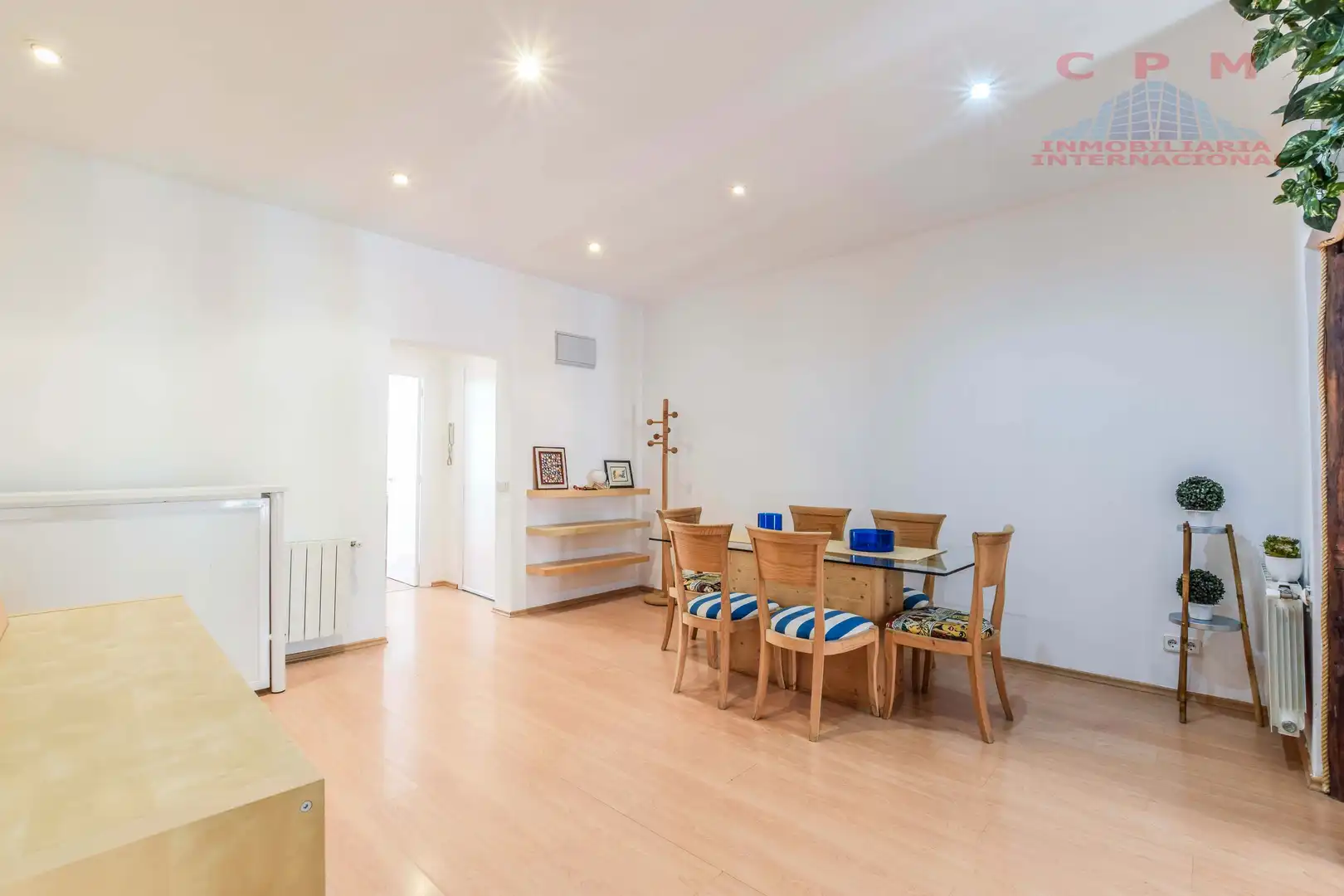 Comedor de Piso de alquiler en Madrid con Calefacción, Parquet y Amueblado