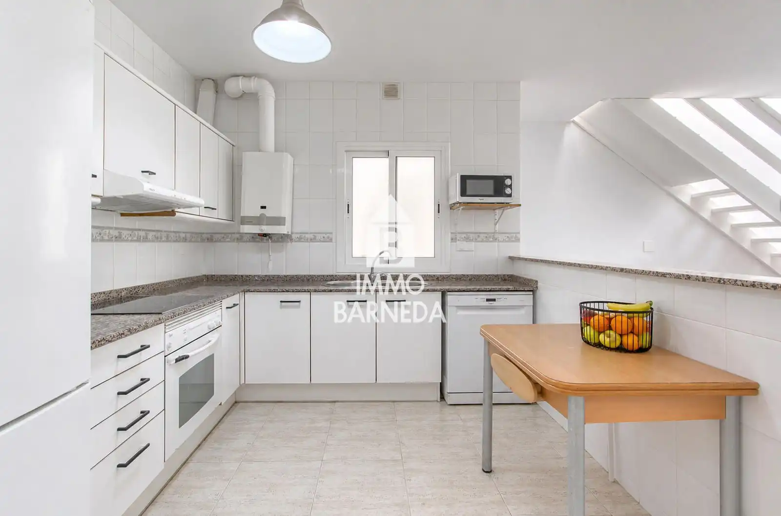 Küche von Wohnung zum Verkauf in Roses mit Klimaanlage, Heizung und Terrasse