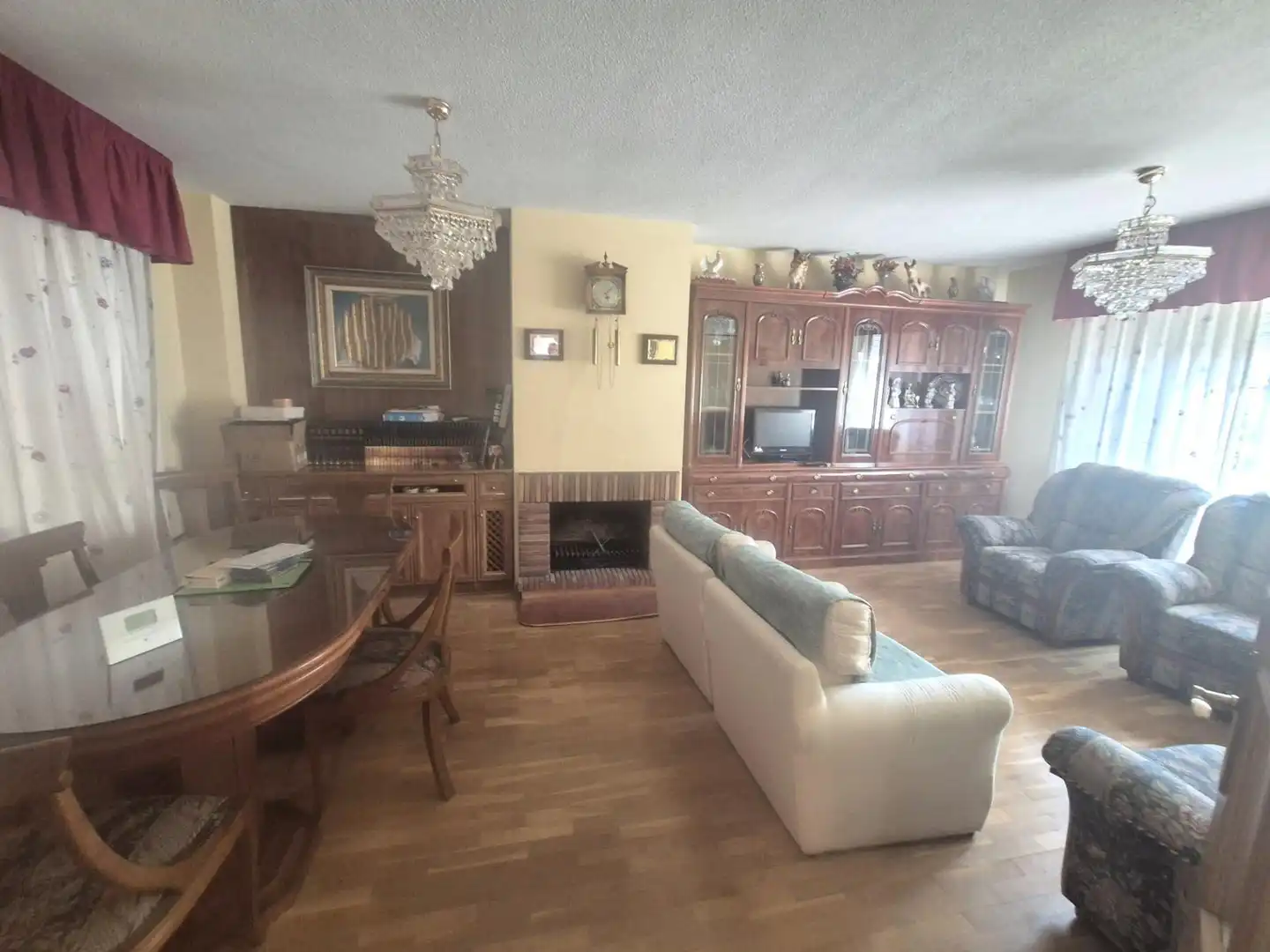 Sala de estar de Casa adosada en venta en Navalcarnero con Aire acondicionado, Calefacción y Terraza