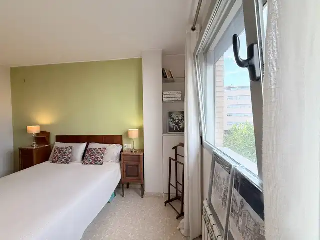 Habitación de Piso en venta en Castellón de la Plana / Castelló de la Plana con Calefacción y Trastero