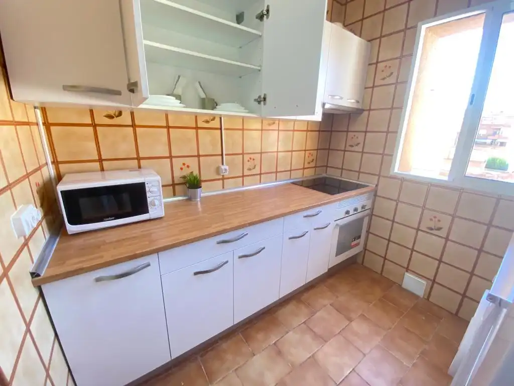 Room in Calle Hornero, 12, Opañel