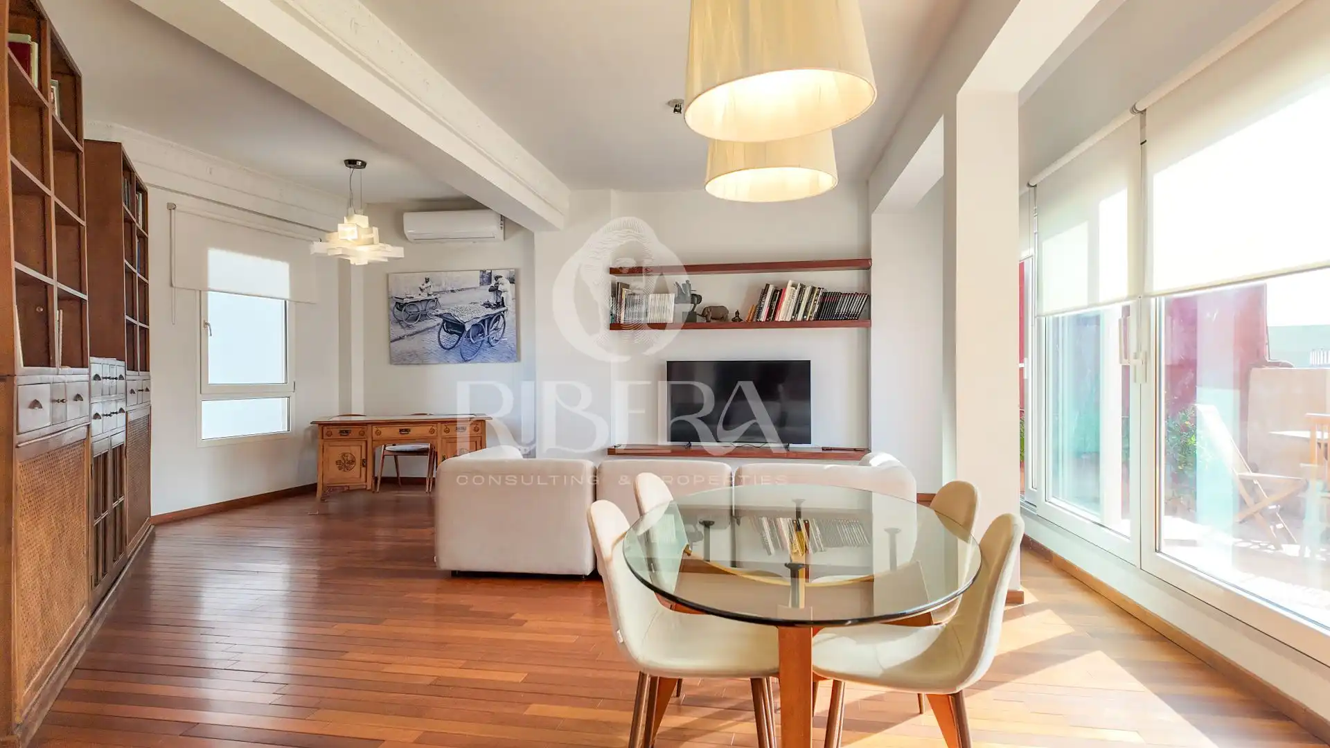 Wohnzimmer von Dachboden zur Miete in  Valencia Capital mit Klimaanlage, Heizung und Terrasse