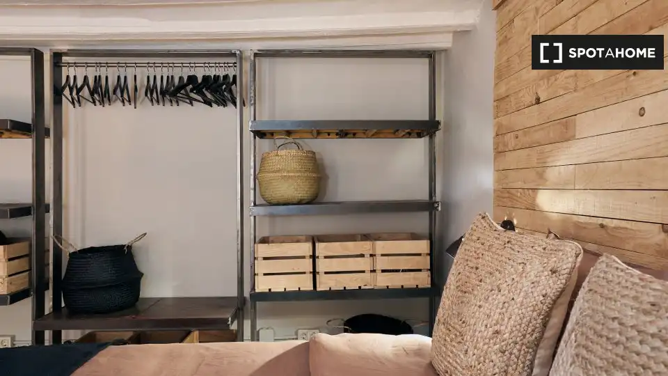 Schlafzimmer von Wohnungen zur untervermieten in Barcelona mit Klimaanlage, Heizung und Terrasse