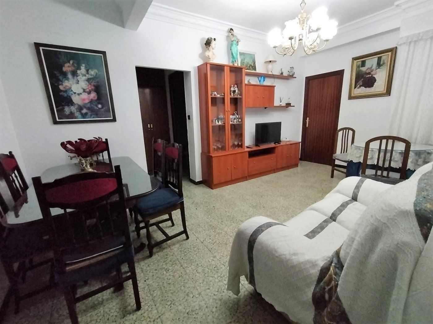 Flat for sale in Ubrique