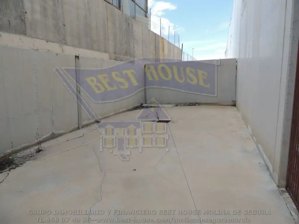 Vista exterior de Nave industrial en venta en Molina de Segura