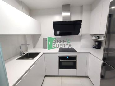 Apartament amb balcó de lloguer a Casco Viejo