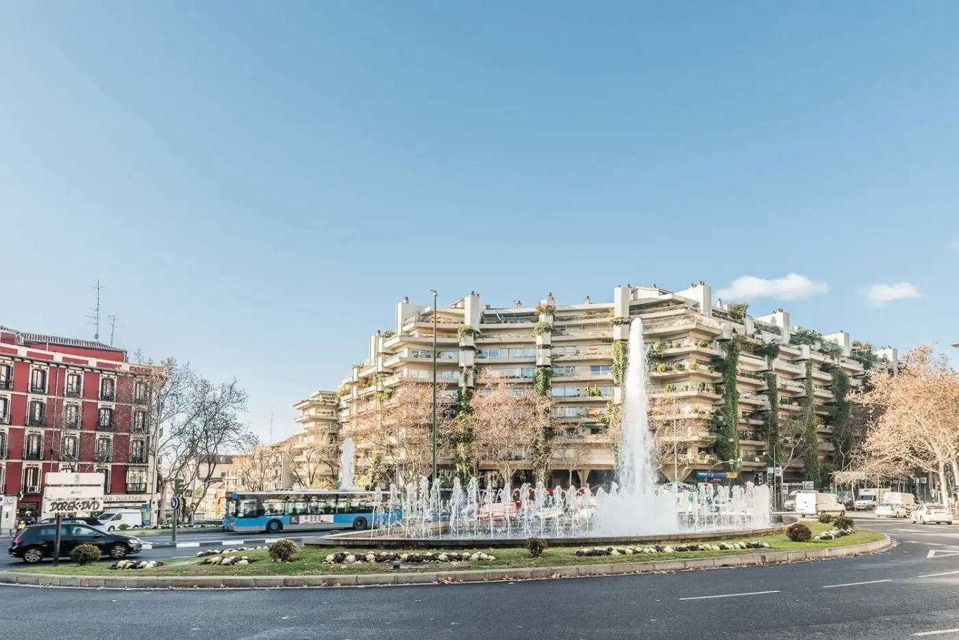 Außenansicht von Wohnungen zur Miete in Madrid mit Klimaanlage, Heizung und Möbliert
