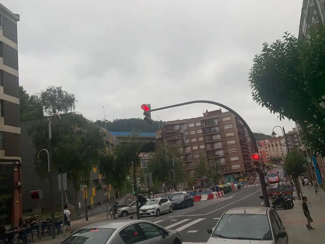 Vista exterior de Local en venta en Bilbao 