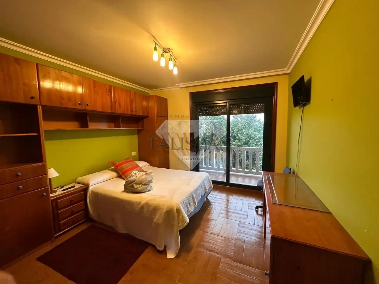 Bedroom of Houses for sale in Marín  with Heating, Private garden and Parquet flooring
