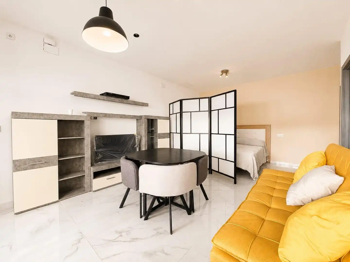 Vivienda en venta en Plaza Plaza Presidente Adolfo Suárez, imagen 2