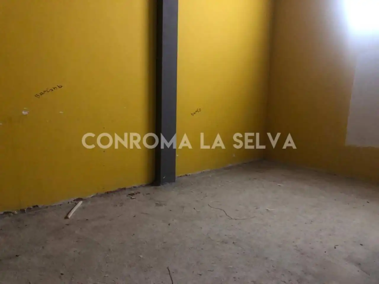 Local comercial en venda a Els Pavos, imagen 2