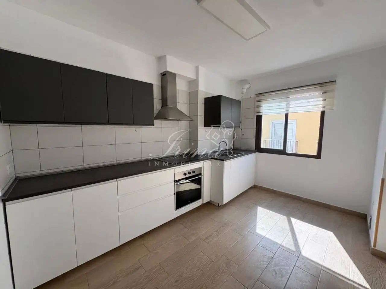 Cocina de Piso en venta en Santa Cruz de la Palma con Terraza y Balcón