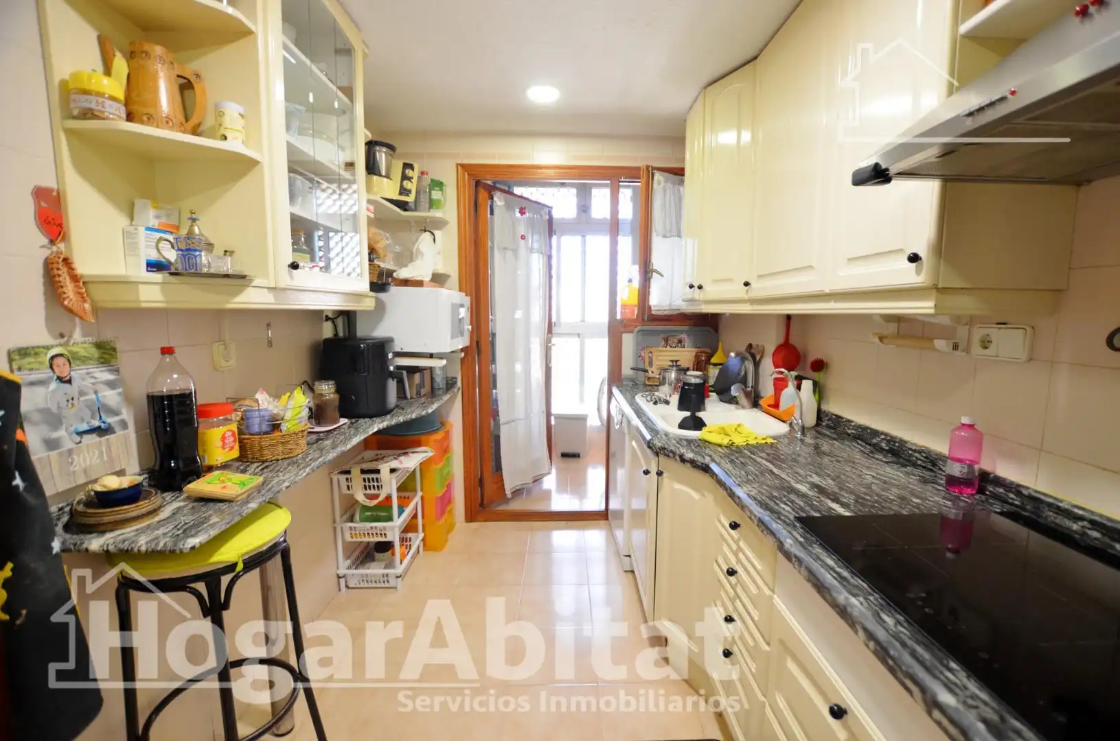 Cuina de Casa adosada en venda en Sant Joan d'Alacant amb Aire condicionat, Calefacció i Jardí privat
