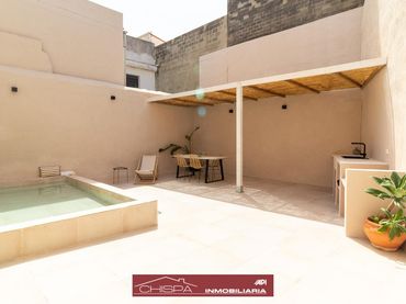Haus mit Pool zum Verkauf in Casco Urbano