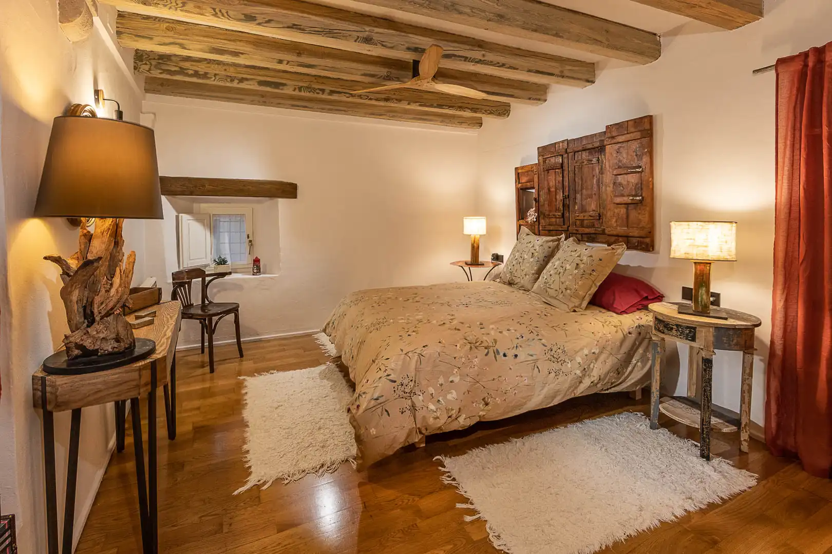 Habitación de Finca rústica en venta en Cistella con Aire acondicionado, Calefacción y Jardín privado