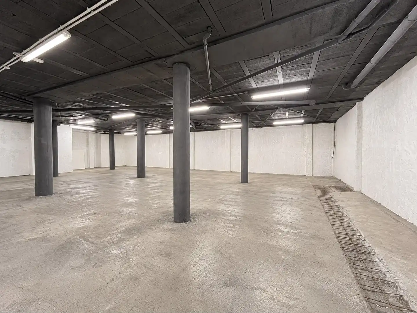 Local comercial en venda a Calle Arminda, imagen 3
