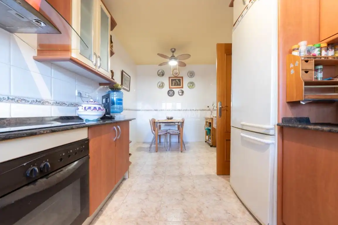 Cocina de Casa adosada en venta en Tarragona con Aire acondicionado