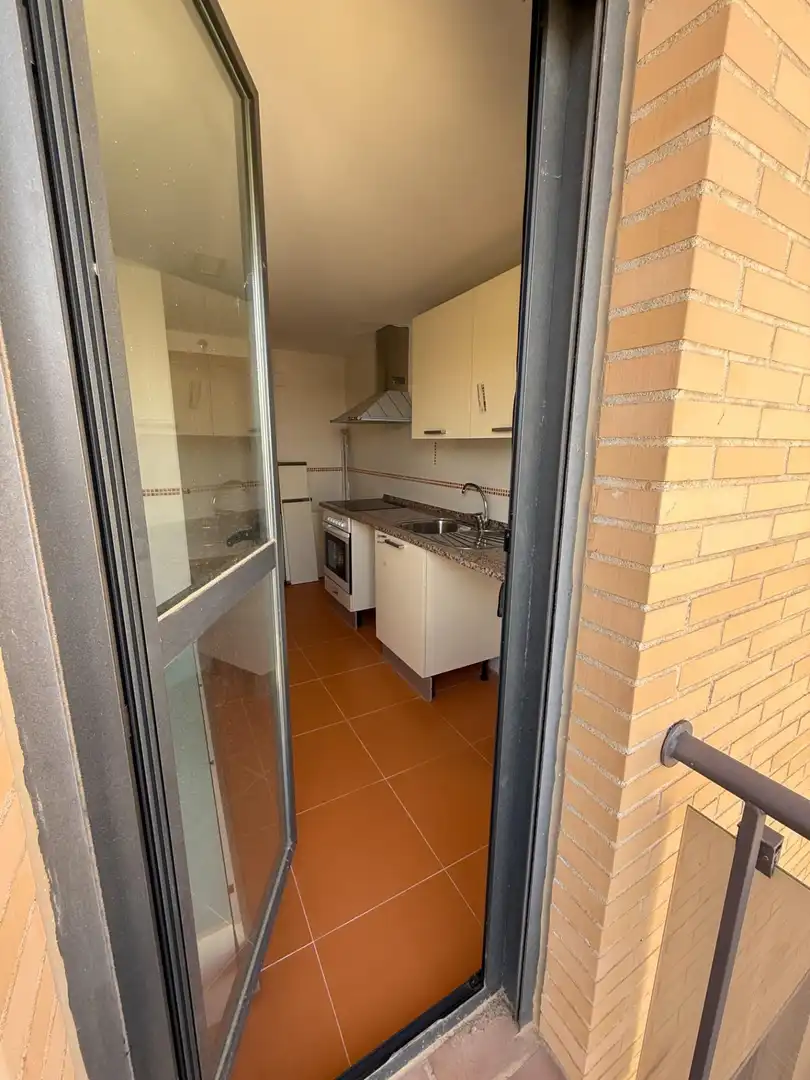 Cocina de Piso en venta en Pinseque con Balcón
