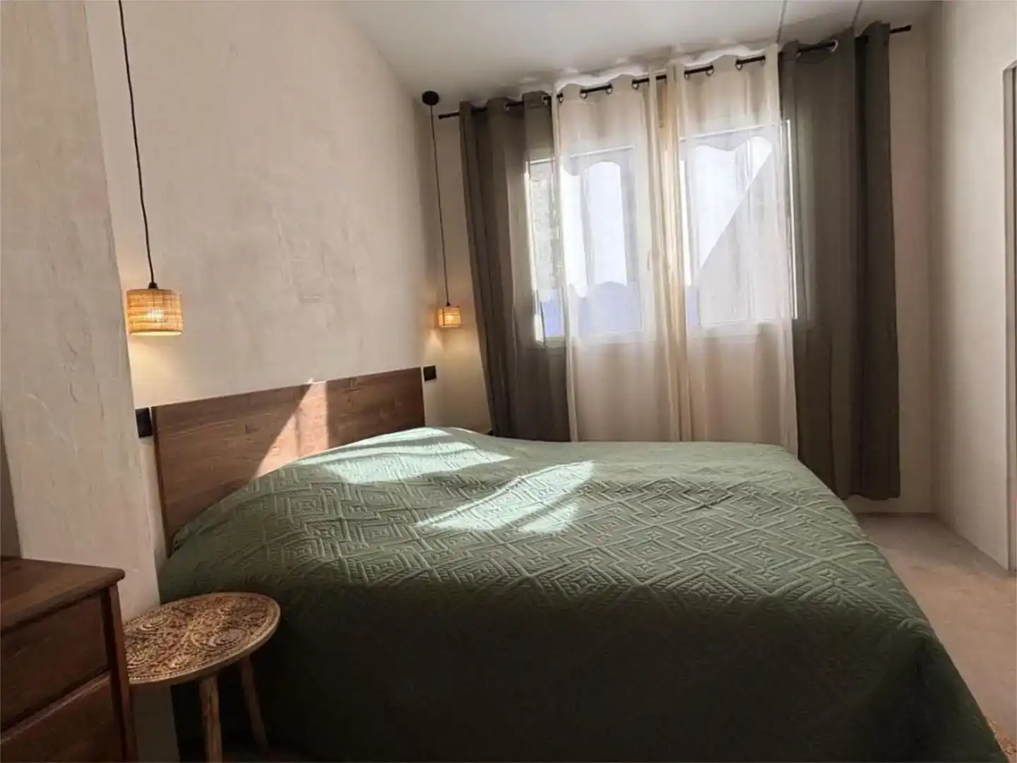 Habitación de Ático en venta en Alicante / Alacant con Aire acondicionado y Balcón