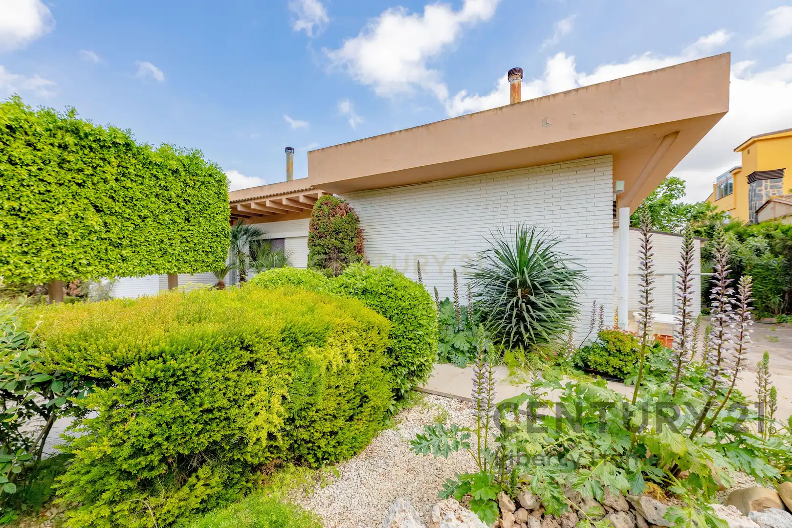Vista exterior de Casa o chalet en venta en Torrent con Aire acondicionado, Jardín privado y Piscina