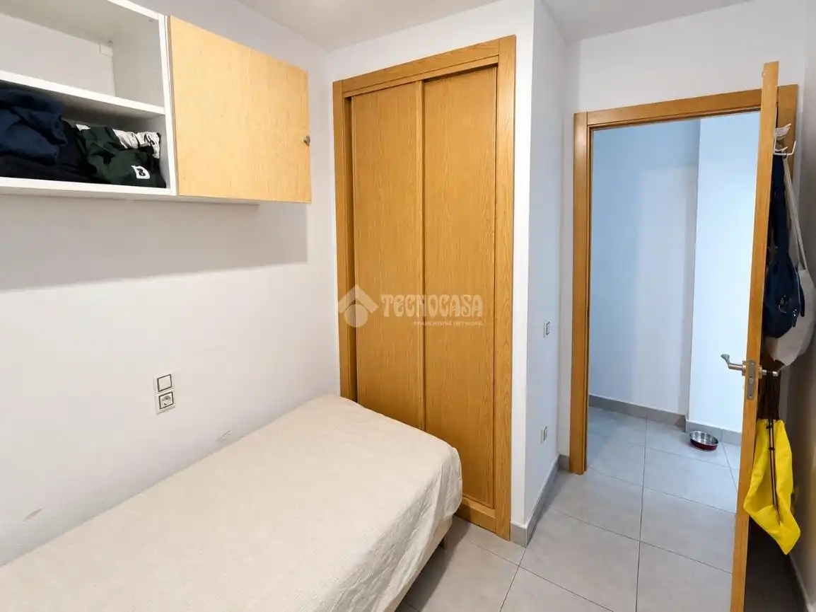 Bedroom of Flat for sale in Cobeja  with Air Conditioner and Heating