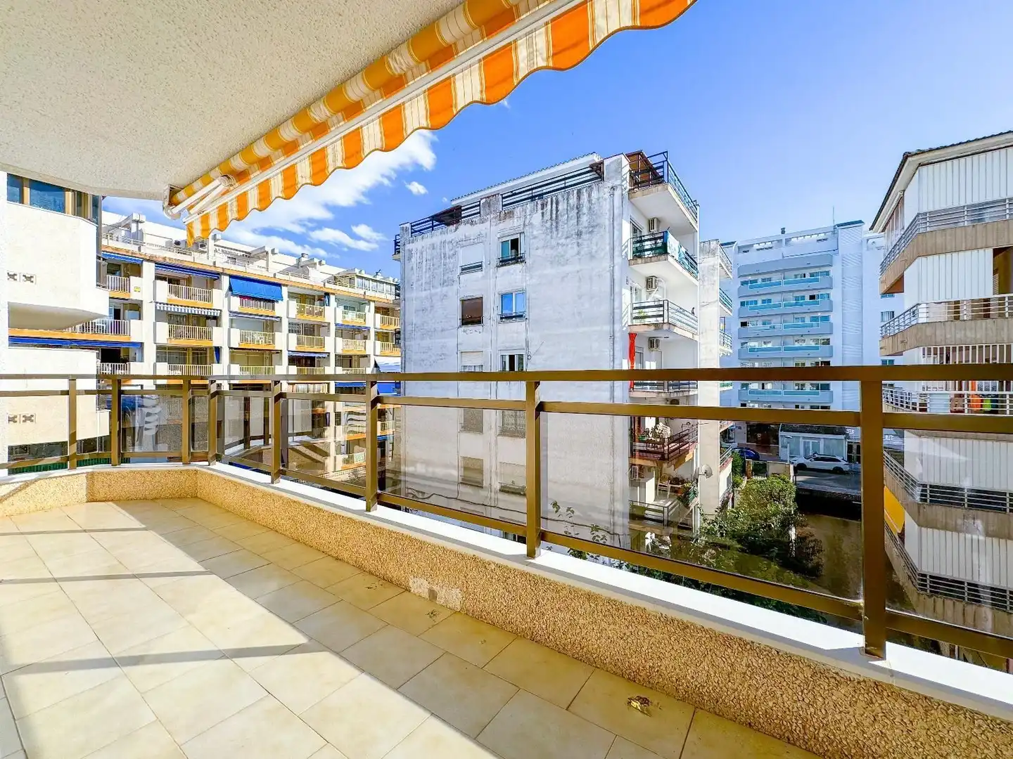 Terraza de Piso en venta en Salou con Terraza, Trastero y Amueblado