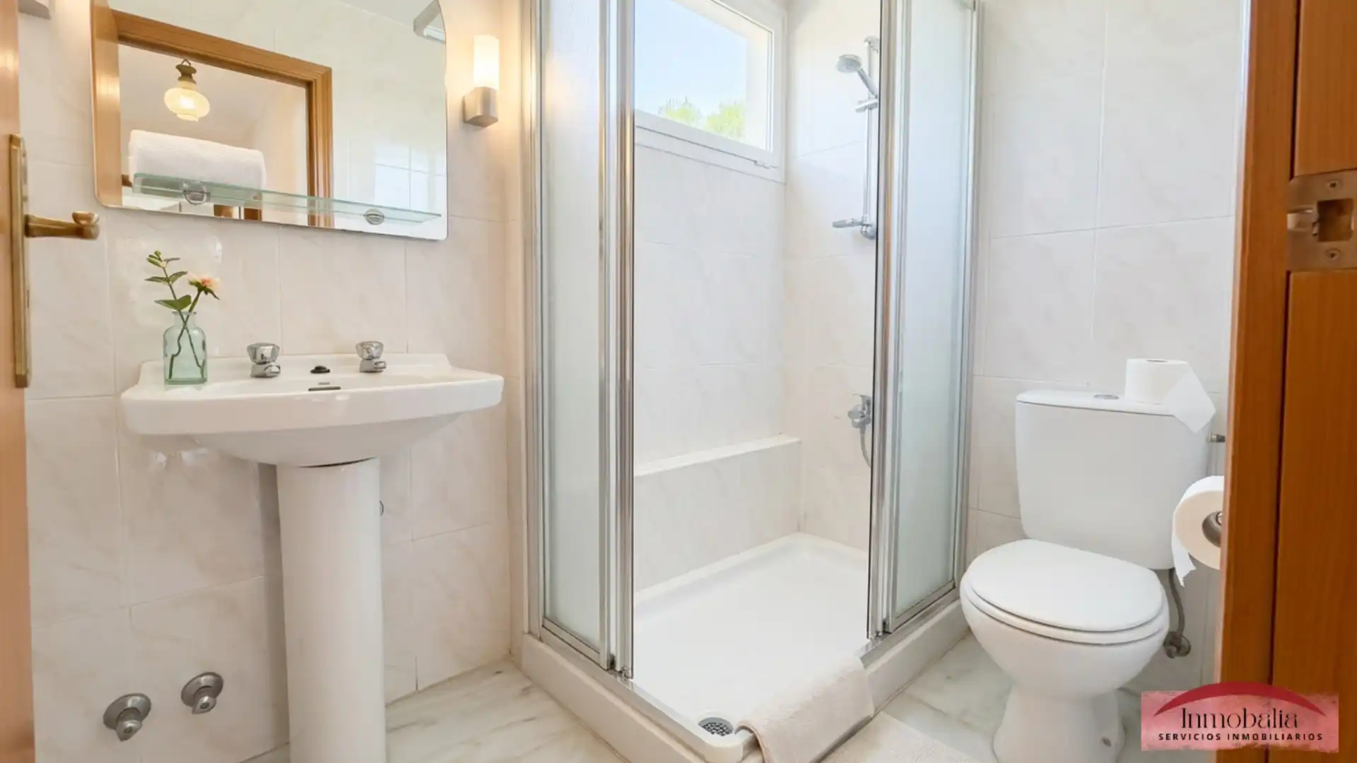Baño de Piso en venta en Sevilla con Aire acondicionado, Terraza y Amueblado
