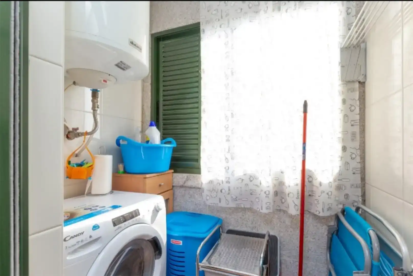 Kitchen of Flat for rent in A Illa de Arousa 
